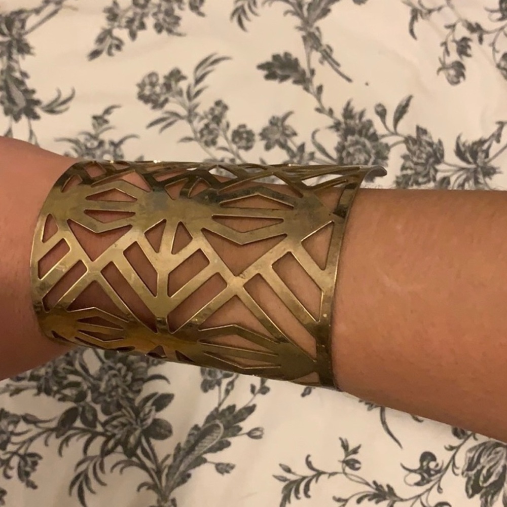 Arm cuff! - Picture 4 of 4